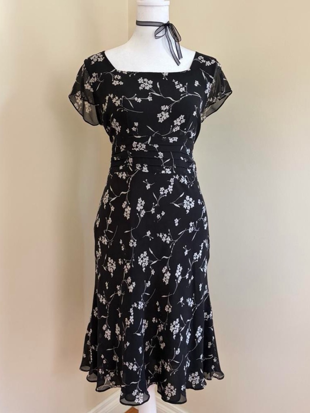 Vintage Y2K black silk floral coquette midi dress 90s like Betsey Johnson 6-8 M